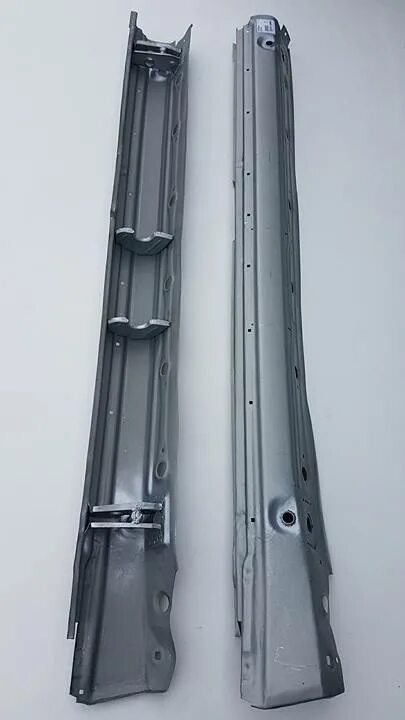 W124 порог правый. Пороги 124. Пороги на мерседес 124. Пороги на мерседес 124. Пороги мерседес c124.