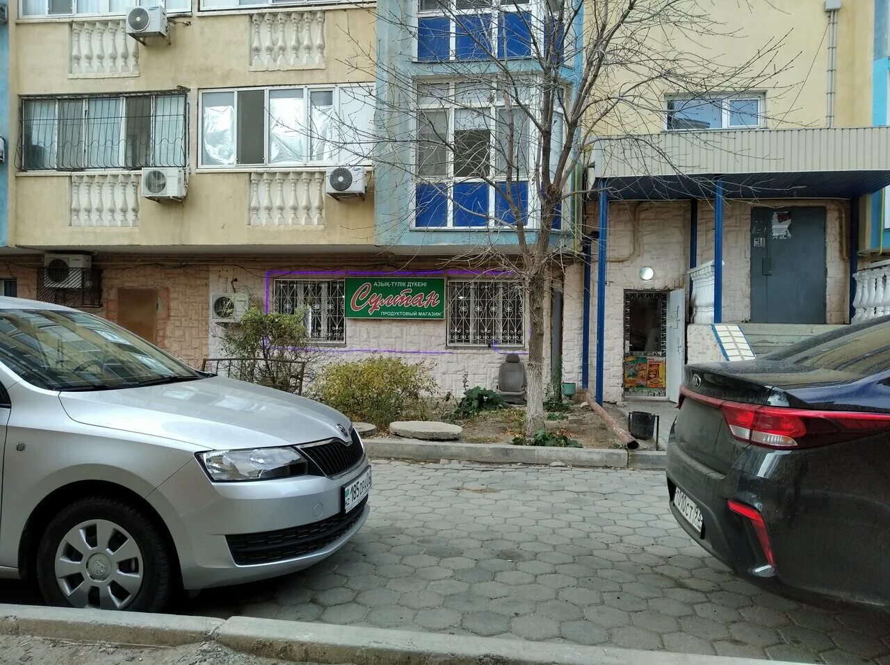 атырау 5. казахстан атырау торговые центры крупные. атырау проспект сатпаева. ул. ганюшкино.