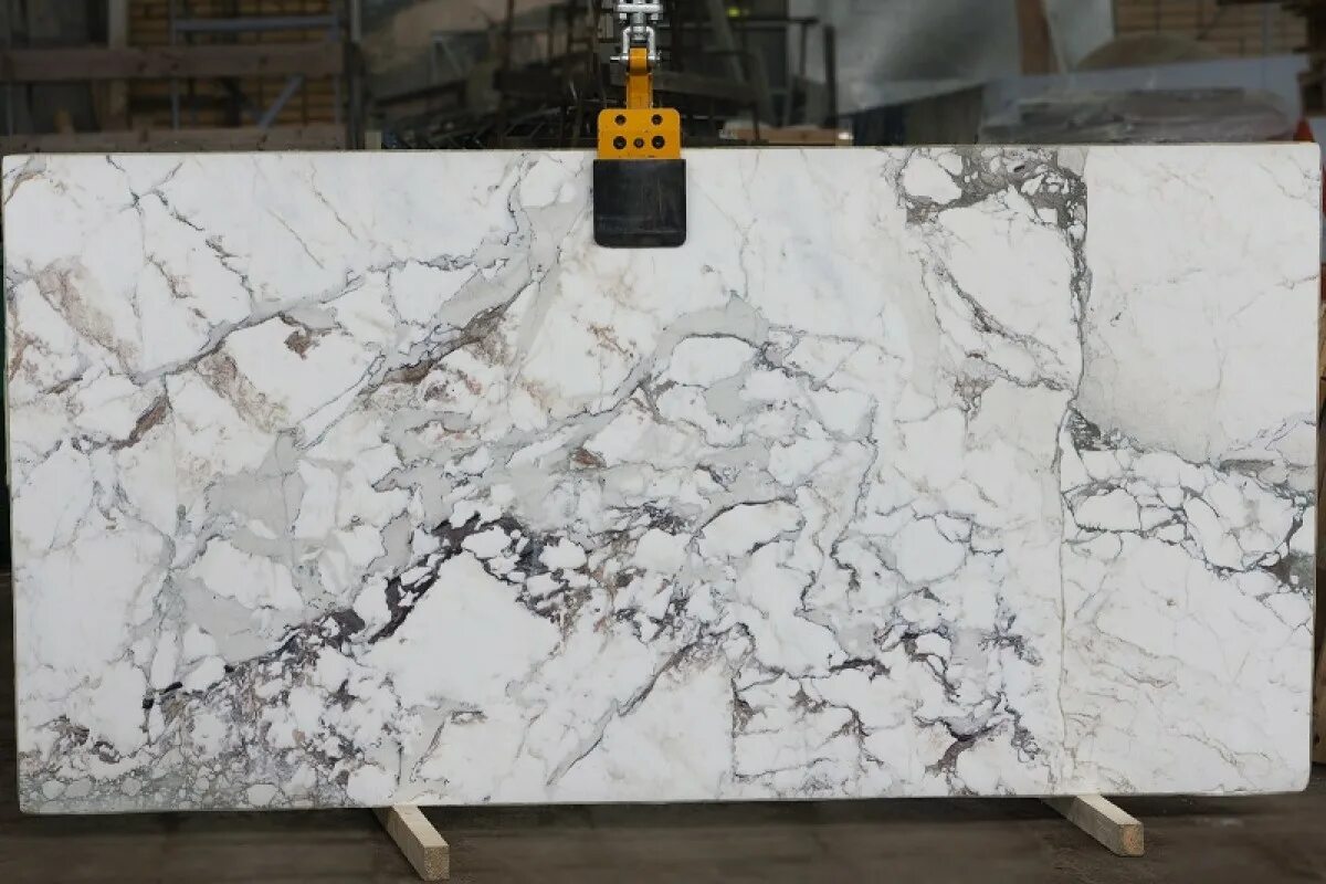 темный оникс мрамор. белый мрамор текстура. мрамор калаката 3460. мрамор каррара белый. Marbel marbel.