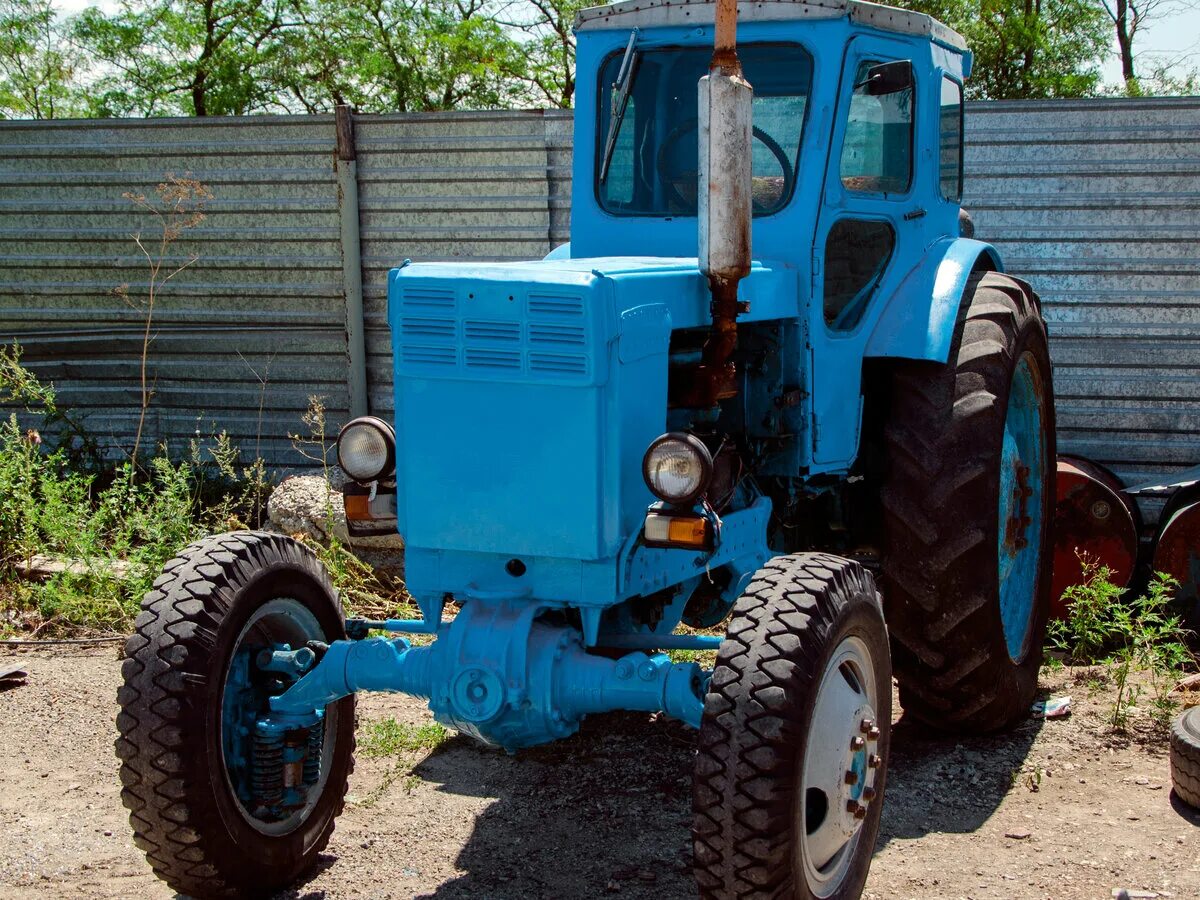 Купить трактор ставропольский. Трактор ЛТЗ Т-40ам. Трактор т-40 ам. ЛТЗ 40 ам. Трактор т-40 ам 1989 г.