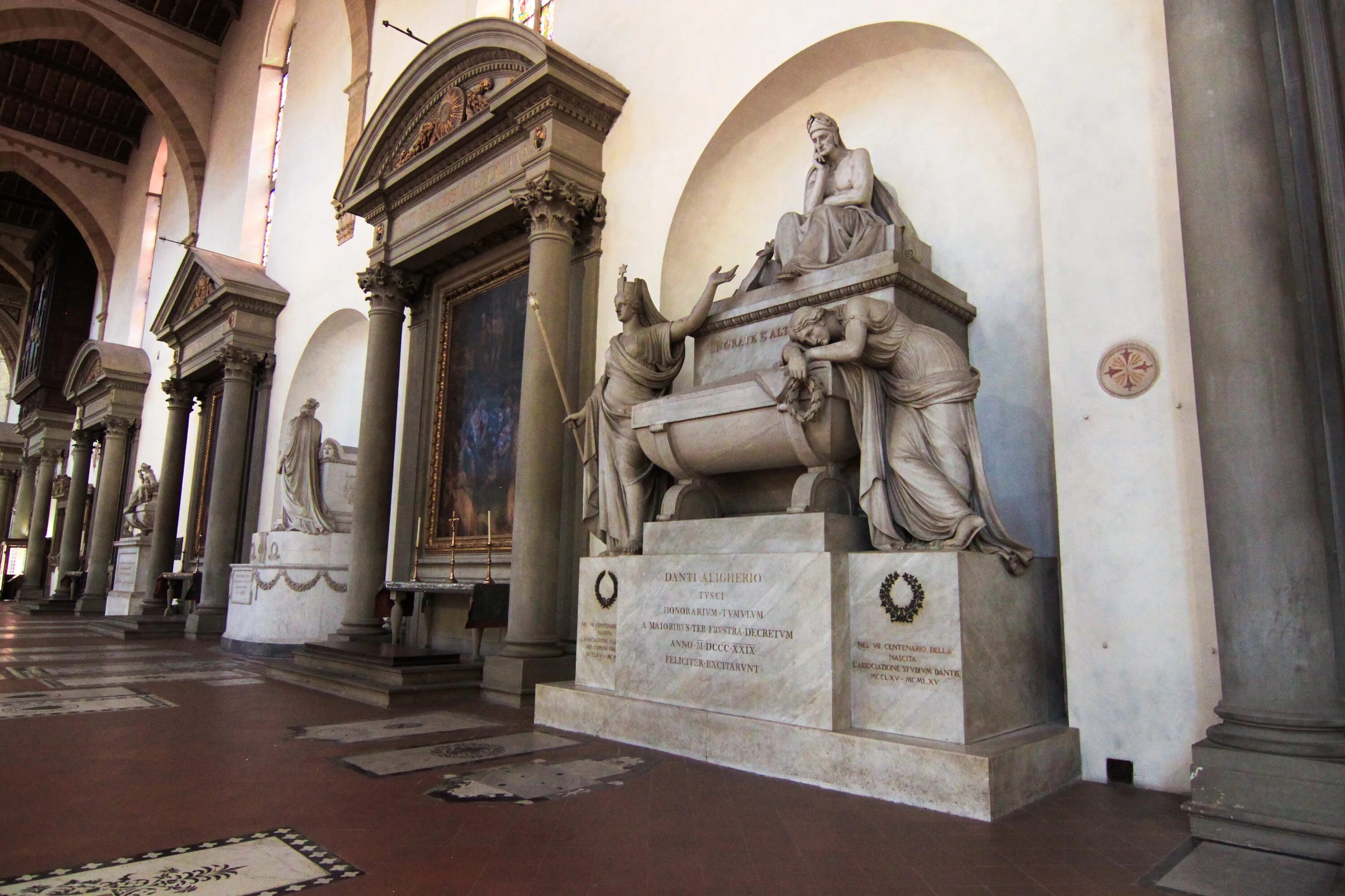 Дом данте. Данте Алигьери Флоренция. Италия дом музей Данте Алигьери. Гробница Данте Алигьери. Дом Данте Алигьери во Флоренции.
