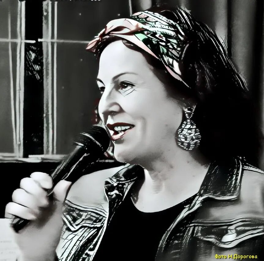 Роняю капельки души на строчки чистым откровеньем. Исполнить песню душа. Девушки со скрипкой. Девушки со скрипкой. Исполнить песню душа.