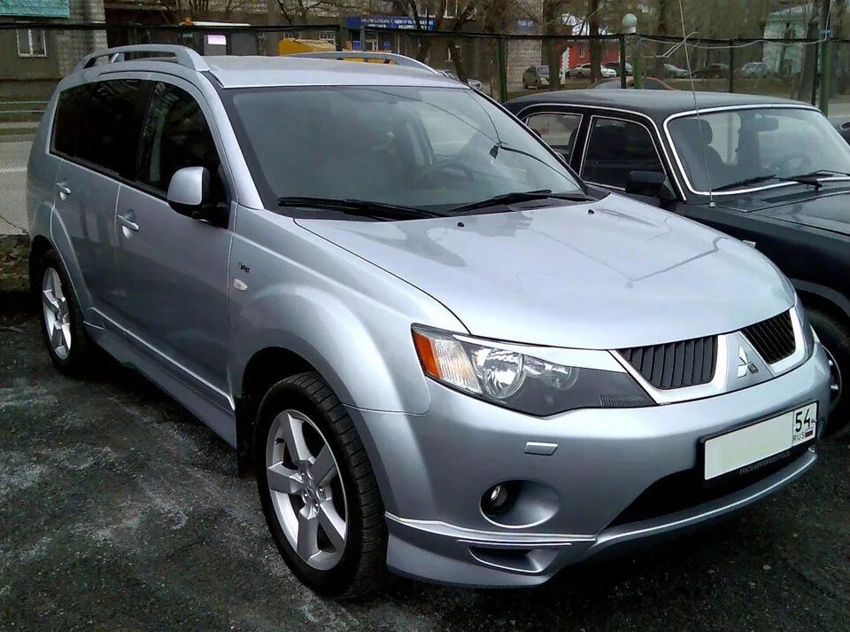 Mitsubishi Outlander XL 2008. Аутлендер ХЛ 2008. Митсубиси Аутлендер 3.0 ХЛ 2007. Митсубиси Аутлендер XL 3.0 2008.