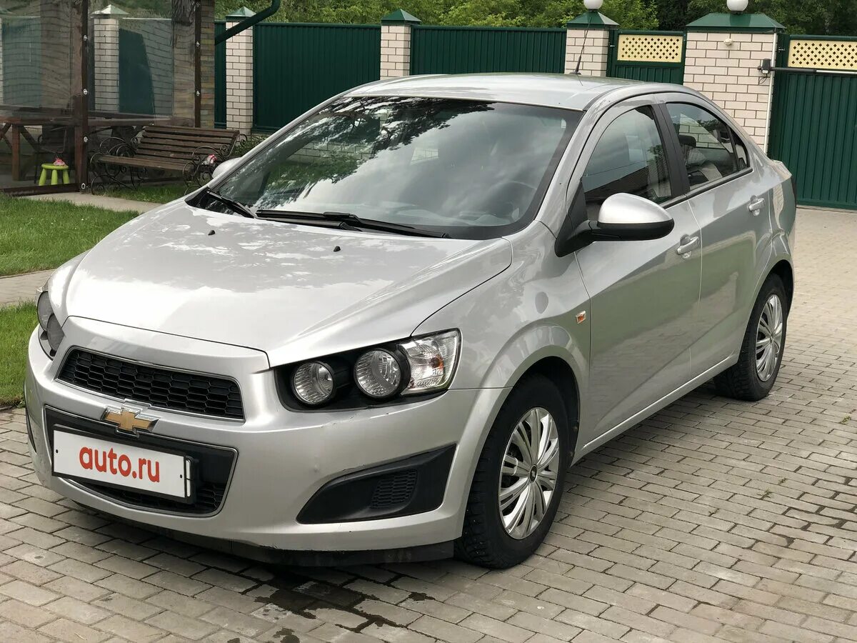 Шевроле авео поколения. Chevrolet Aveo седан 2013. Шевроле Авео 2. Chevrolet Aveo t300 2013. Шевроле Авео седан 2013.