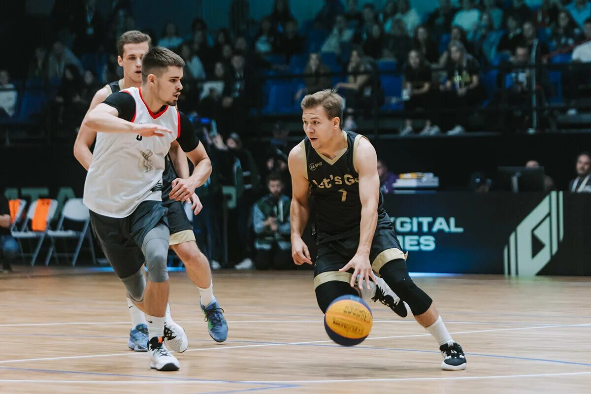 Figital sport. Фиджитал мма казань. Фиджитал игры казань 2022. Гонки дронов вид спорта. Фиджитал игры казань.