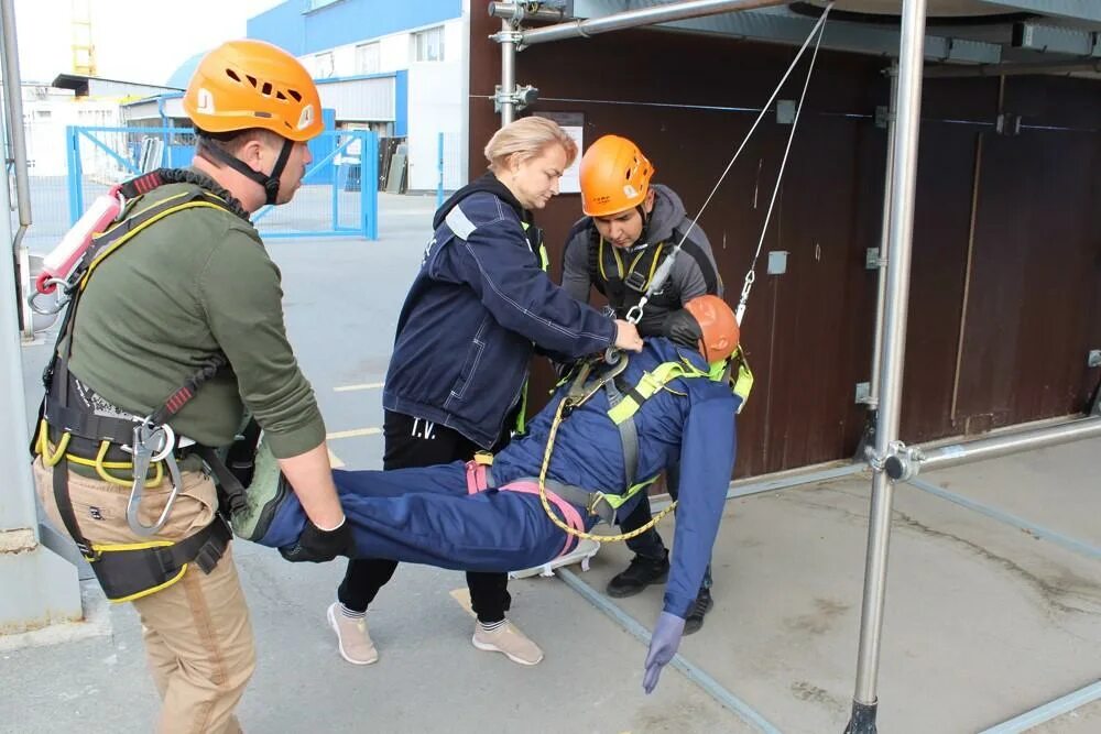 Охрана труда курсы повышения квалификации. Отдел техники безопасности фото. Обучение по от 2464. Курсы первой медицинской помощи в Строителе. Курсы первой медицинской помощи в Строителе 2022.