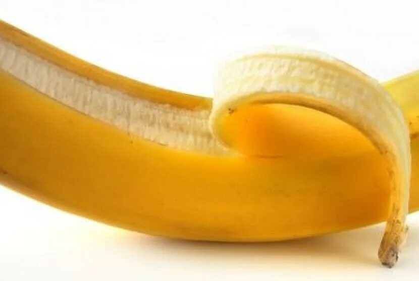 6 кожура. Кожура банана. Банан очищенный. Кожура от банана. Банан без кожуры.