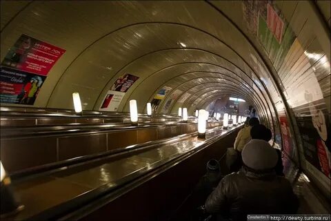 Екатеринбург вокзал метро
