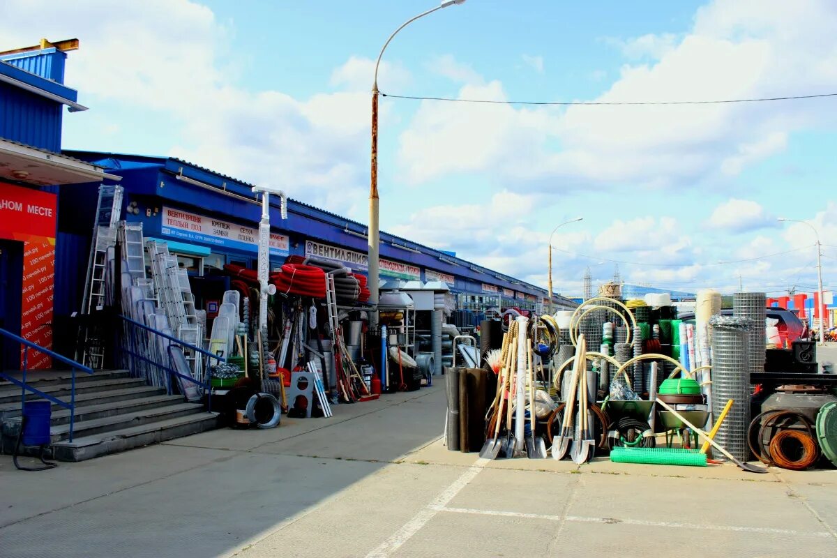 тк новомосковский екатеринбург. рынок новомосковский в екатеринбурге автозапчасти. новомосковский рынок екатеринбург. рынок строительных материалов екатеринбург. новомосковский рынок екатеринбург.