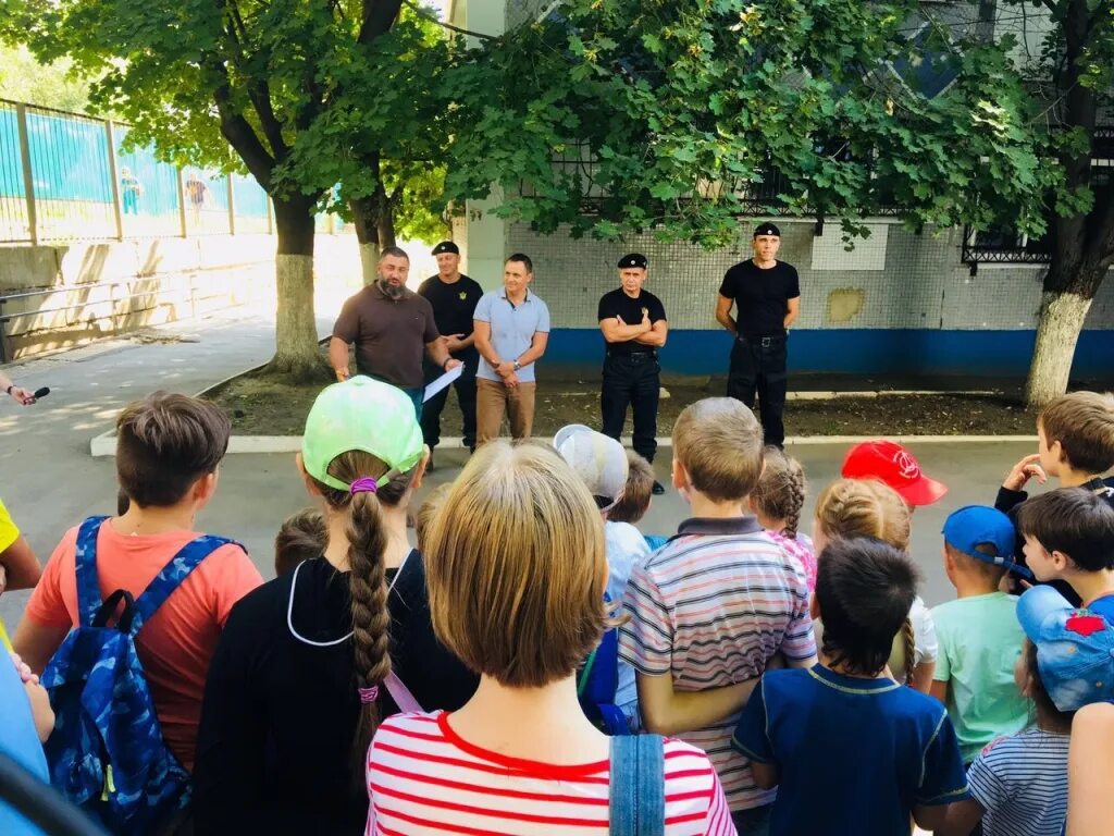 Новости саратова дети. Новости саратова дети. Практик детский. Побег из садика. Побег из садика.