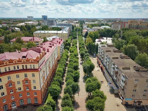 Смоленск центр с высоты. Смоленск центр города. Город Смоленск с высоты птичьего полета. Смоленск центр сверху. Октябрьской революции 2 смоленск