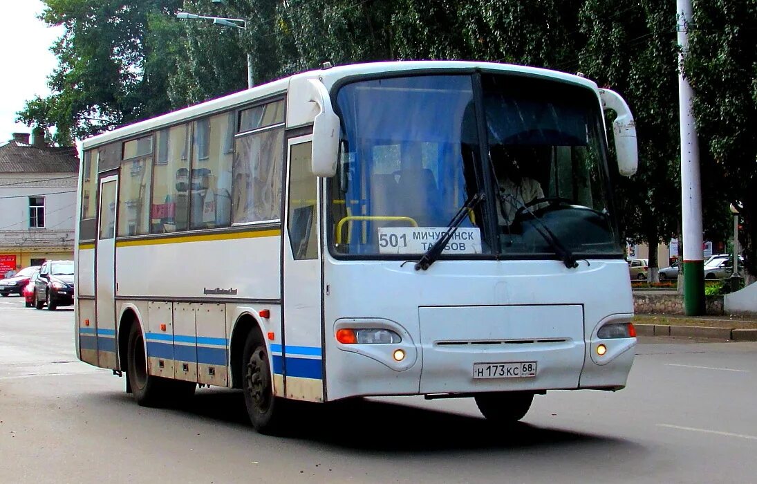 90 автобус мичуринск. ПАЗ 4230. ПАЗ 4230 02 КАВЗ. ПАЗ 4230-02.