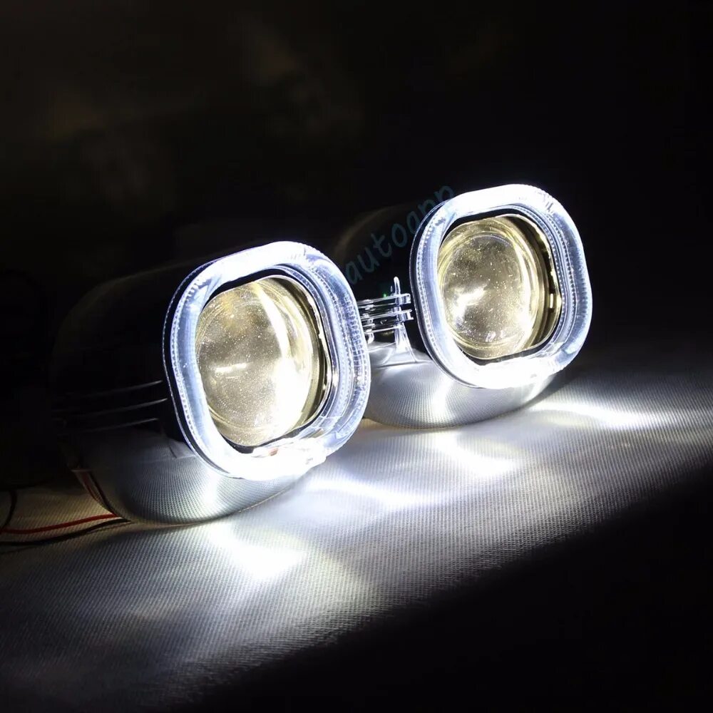 Лед глазки. Диодные линзовые фары на h4. Led Lens Light h4 линза. Авто фары светодиодные 100 люмин. Led Headlight h4 Bulb линзы а82м01х.