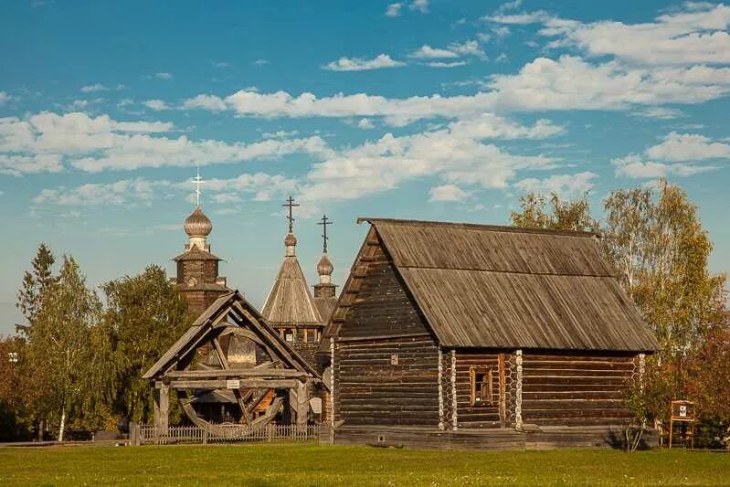 В каком городе музей зодчества. Музей зодчества Суздаль. Суздальский музей деревянного зодчества. Музей деревянного зодчества в Суздале Церковь. Суздаль музей деревянного.