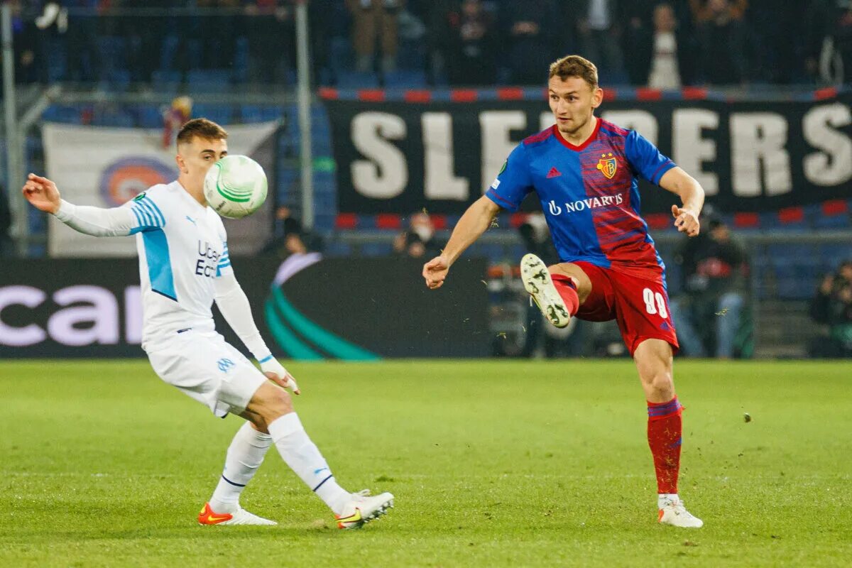 Чалов цска. Ноги футболистов. Фёдор николаевич чалов базель. Чалов базель 2022. Чалов трансфер.