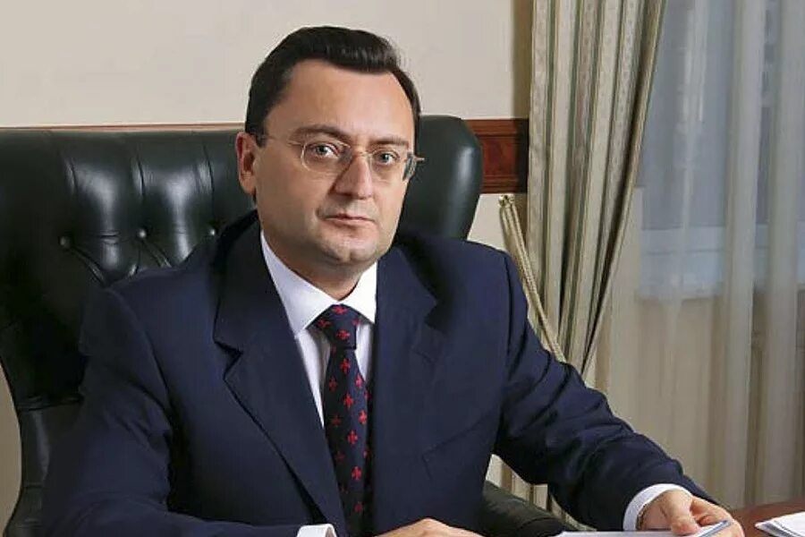 Ирек салихов ядран. Флаг президента татарстана. Самый богатые татарстане. Ирек салихов депутат. Зяббаров министр сельского хозяйства.