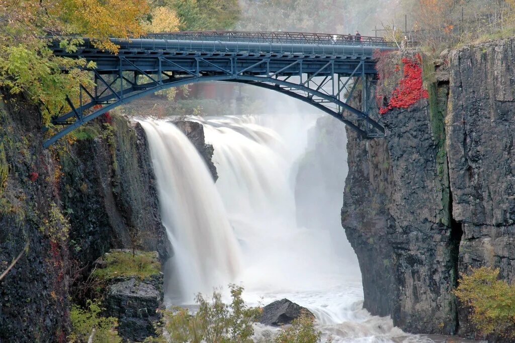 Great Falls (Passaic River). Река Пассаик. Грейт Фоллс США. Great Falls Montana.