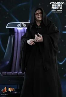 Император пал