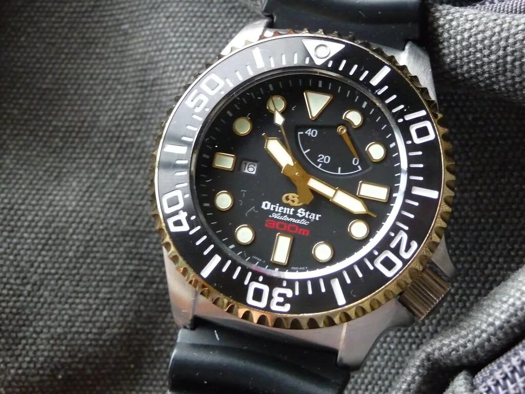 Лучшие японские часы. Orient 300m Diver. Orient Diver 300. Orient 300m. Orient Star Diver.