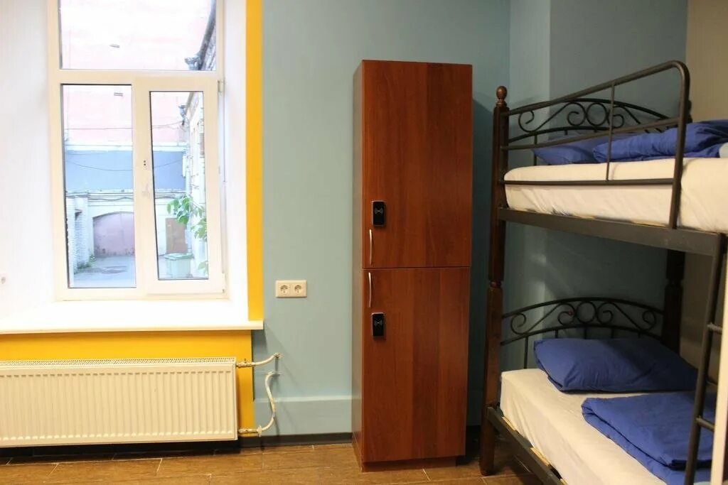 Кино хостел ул. Кино хостел питер. Кино хостел питер на пушкинской. Хостел на пушкинской санкт-петербург. Хостел на пушкинской санкт-петербург.