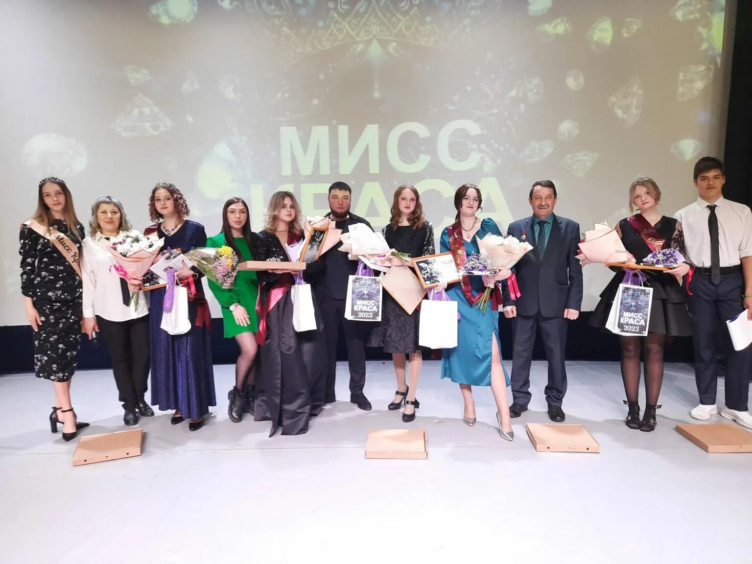 56 летняя участница конкурса красоты 2023 россия. Победительница. Мисс краса россии 2023. Мисс краса рязани 2023. Мисс россия 2023 победительница.