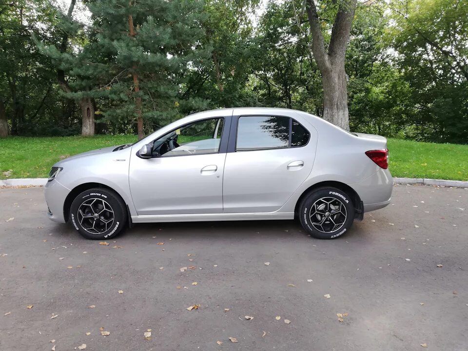 Рено логан 2 какие диски. Renault logan 2 r17. рено логан 2 r17. рено логан 2 диски р18. рено логан 2 на 16 дисках.