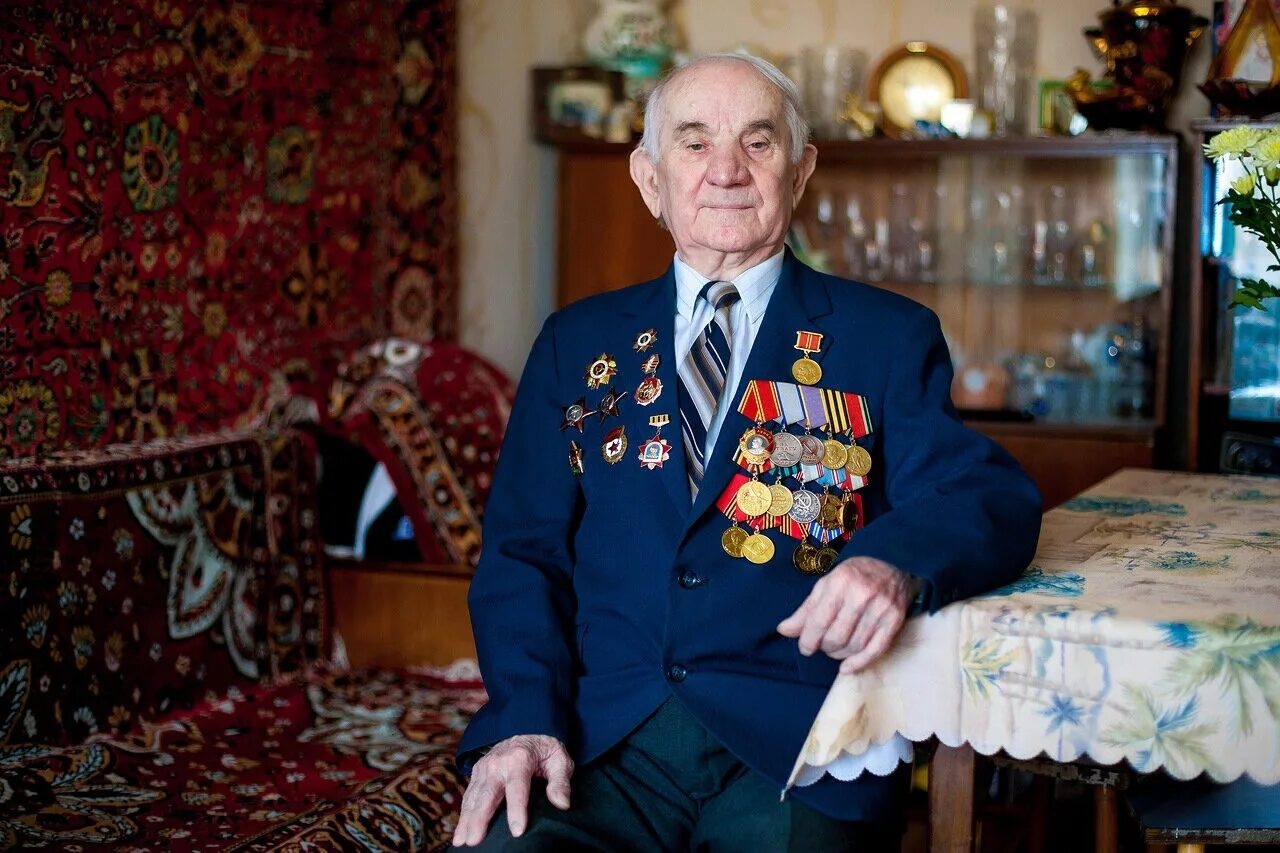 Военный сайт ветеранов. Ветераны ВОВ. Портрет ветерана. Портрет ветерана Великой Отечественной войны.