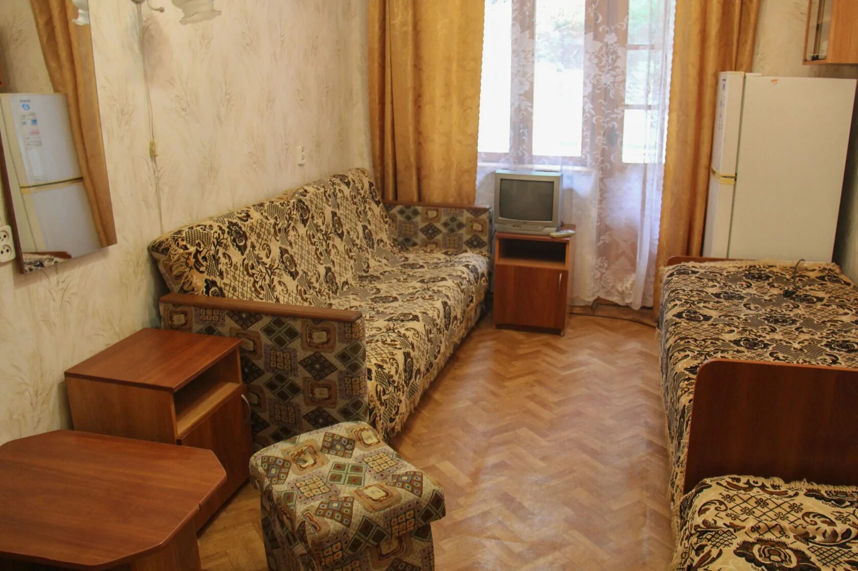 Пансионат феодора алушта круглогодичный или нет. Пансионат феодора алушта круглогодичный или нет. Крым алушта феодора пансионат. Пансионат феодора алушта фото. Феодора алушта.