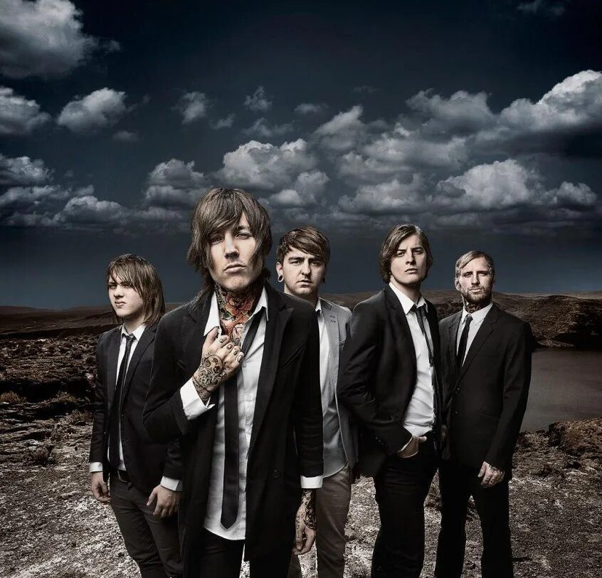 Зе хай. Группа bring me the Horizon. Bring me the Horizon фото группы. Брин ми зе Хоризон. Группа bring me the Horizon 2004.