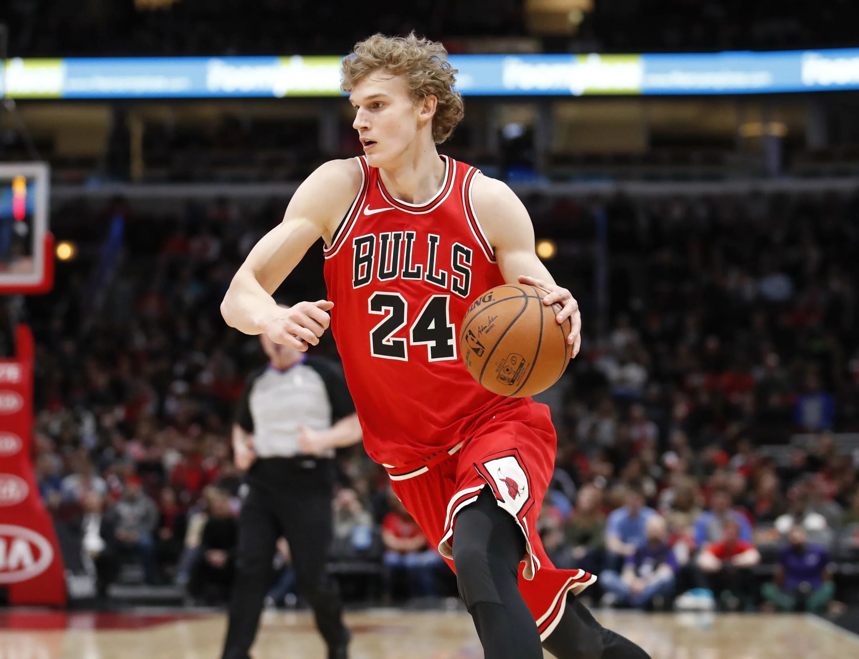 Баскетбол референс позы. Баскетбол референс. Баскетболист референс. Референс баскетболистка. Игра в баскетбол референс.