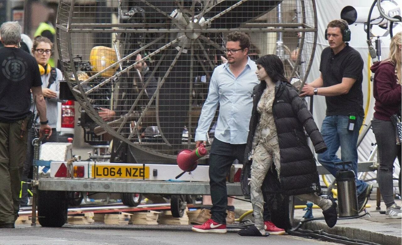 Брендан фрейзер мумия 1999. Мумия 1999. Фото из фильма мумия 1999. Как снимали мумию. Мумия фильм 1999.