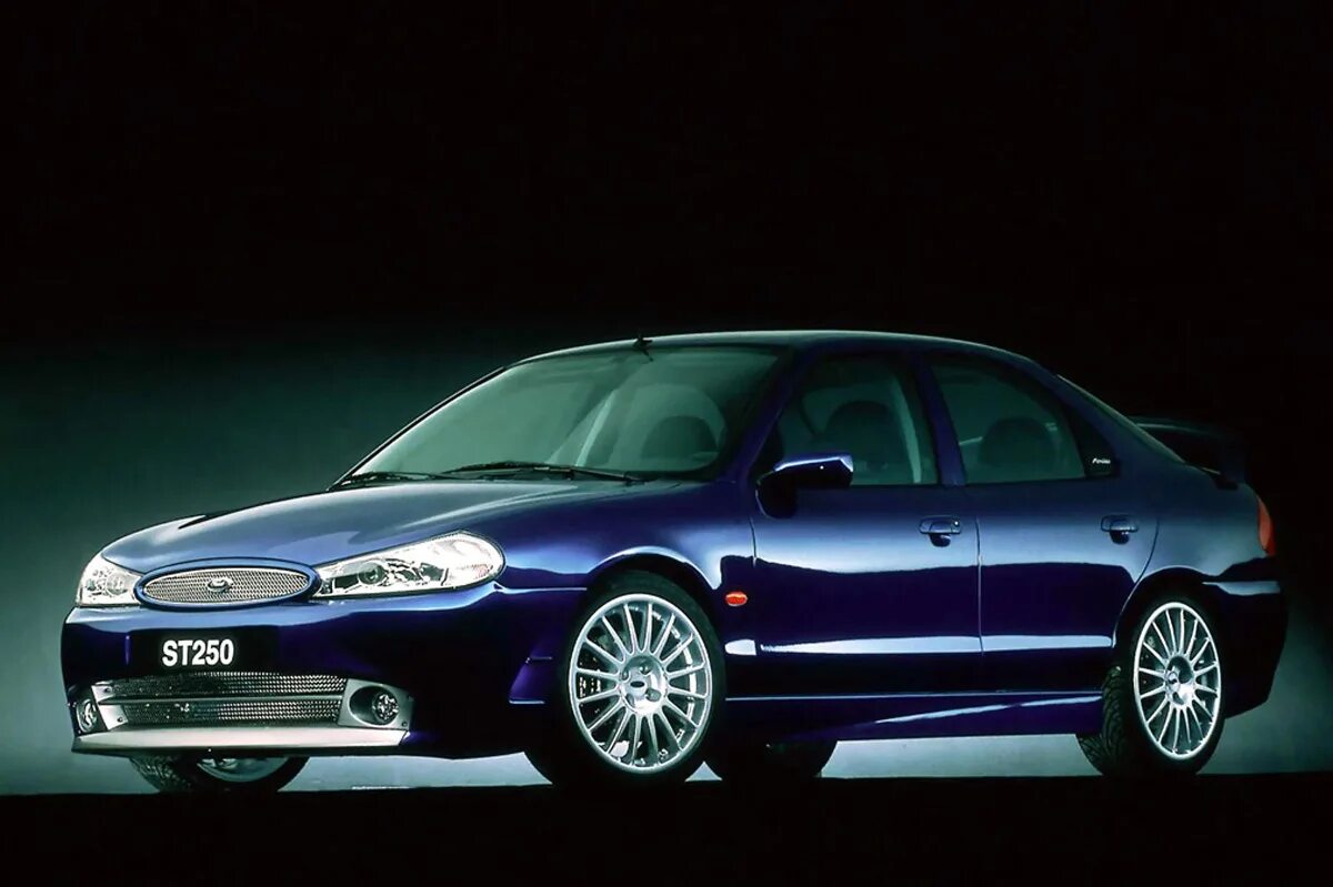 Ford Mondeo st200. Форд Мондео 1. Ford Mondeo 2. Форд Мондео 1996.