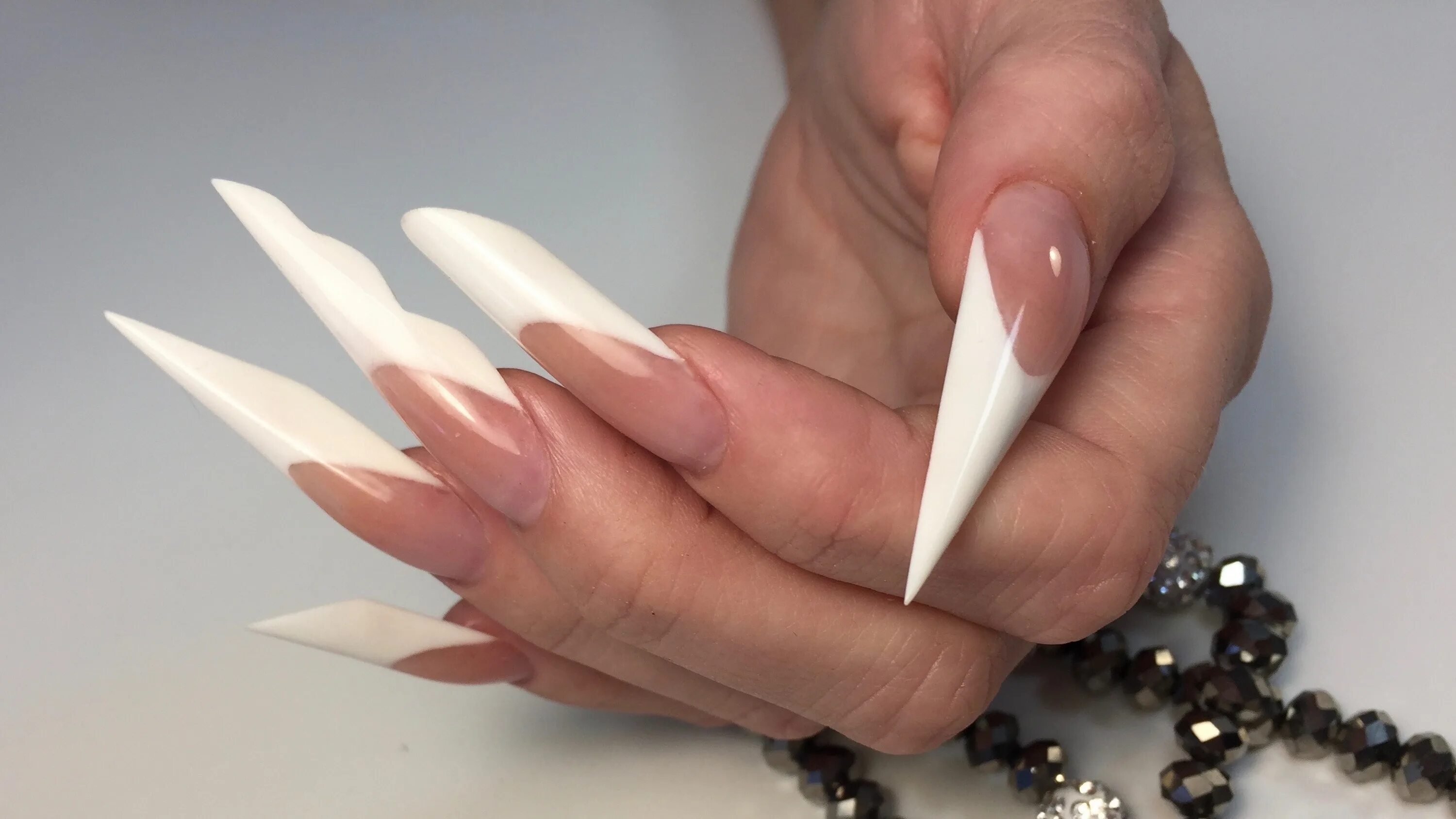Бумажное наращивание. Форма ногтей эйдж. Формы для наращивания ногтей. Эйдж форма ногтей моделирование. Бумажные ногти.
