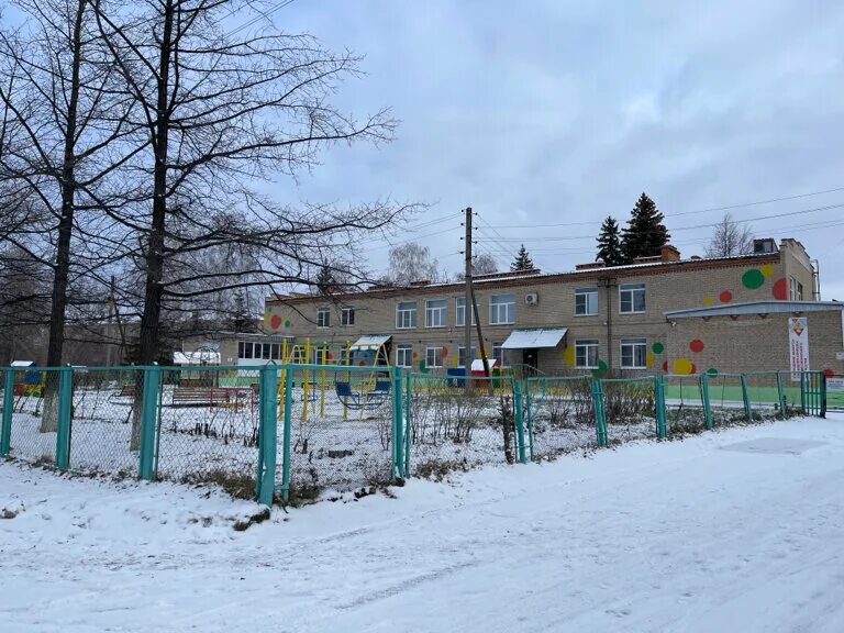 Южноуральск детский сад дубок. Петровско-разумовская парк дубки. Детский сад дубок архангельск. Сад дубки. Заведующая садом дубок лотошино.