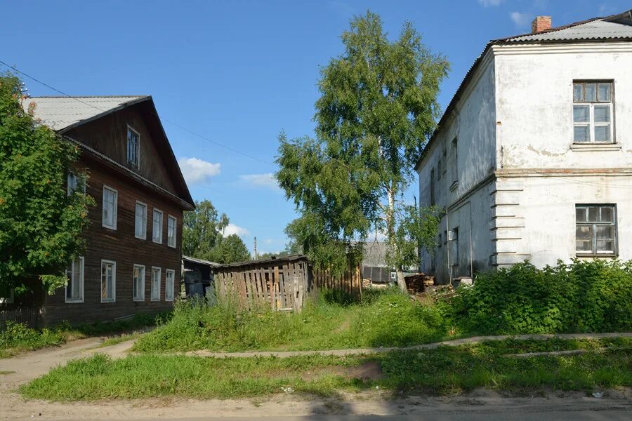 Никольск Вологодская область. Красная 106 Никольск Вологодская область. Вологодская область город Никольск улица Строителей 3. Никольск Вологодская область ул Молодежная 33. Сайт никольска вологодская область