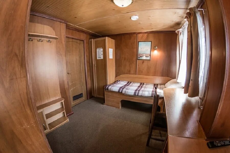 Катер без каюты. Катер с каютой. Каюта форум. Каюта форум. Каюта форум.