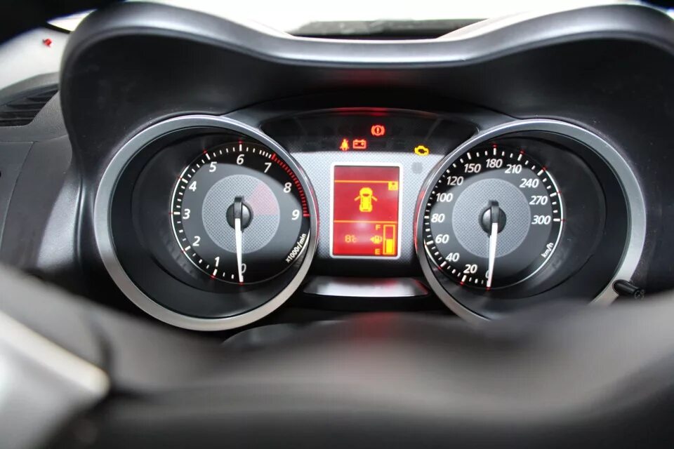 #Цветная приборная панель а-ля Evo X - Mitsubishi Lancer X, 2,4 л, 2008 года тюн
