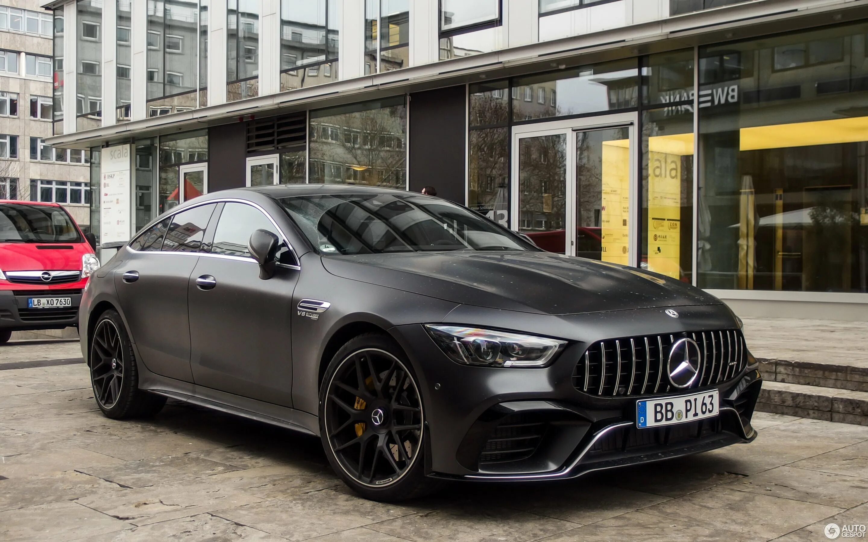 Тачка литвина. AMG gt 63s. Mercedes AMG gt 63 s. Мерседес акула AMG gt 63 s. Мерседес Литвина gt 63 s.