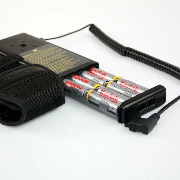 Canon battery pack. Yongnuo батарейный блок. Батарейный блок для вспышки Yongnuo. Батарейный блок Godox cp80-c. Батарейный блок для фотовспышки Кэнон.