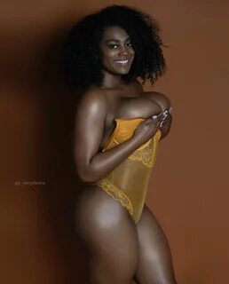 Kiera Nicole @kiera_nicole: Floaties - J. Alex Photos.