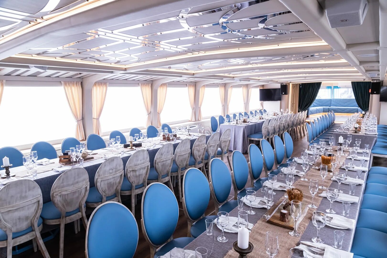 Теплоход северное сияние санкт-петербург. Теплоход сияние севера. Теплоход северное сияние санкт-петербург. Теплоход северное сияние санкт-петербург. Теплоход северное сияние санкт-петербург.