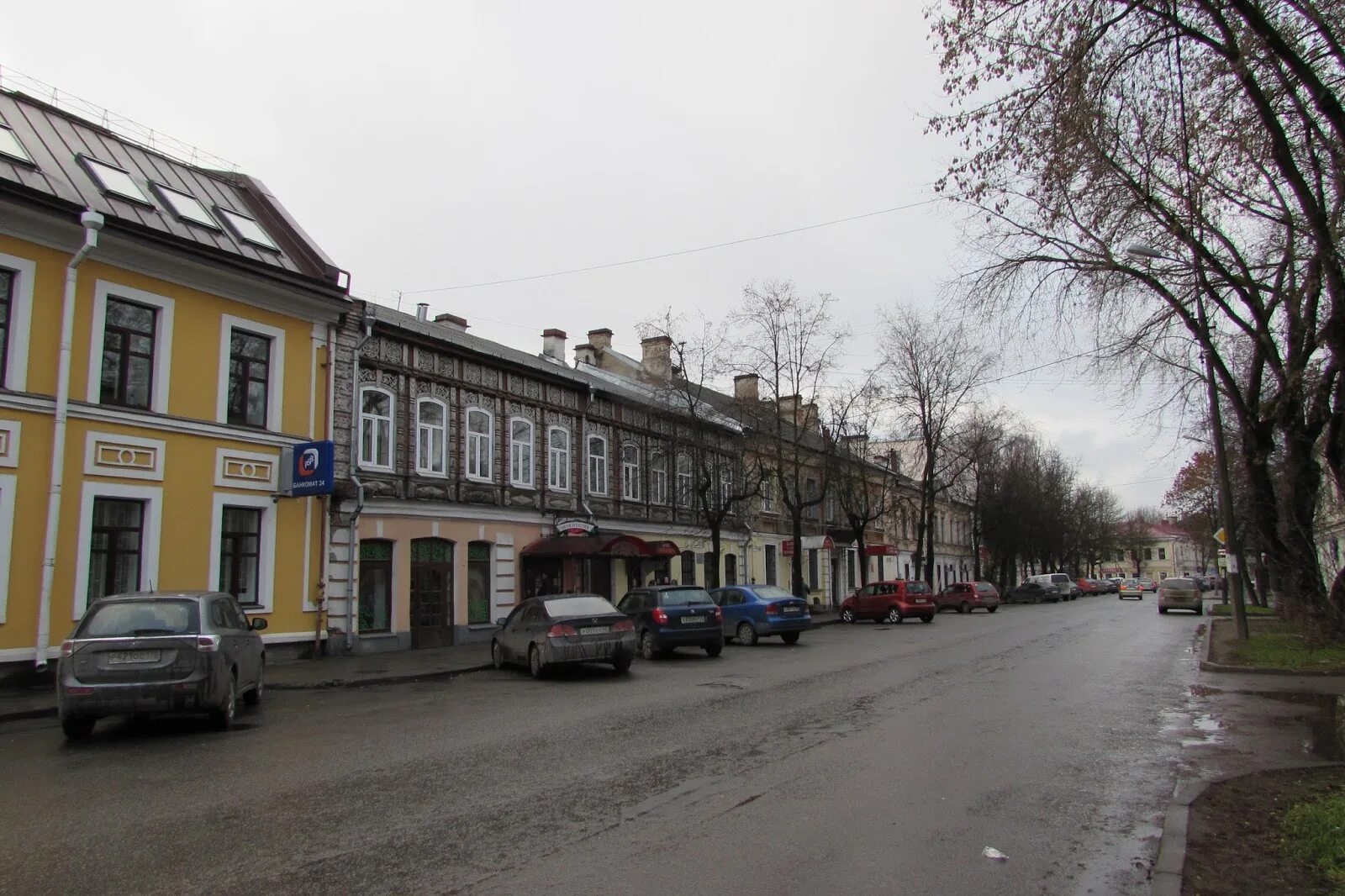 Псков улицы дома. Псков улицы дома. Улица юбилейная псков. Псков вид с многоэтажки. Шестака 12 псков.