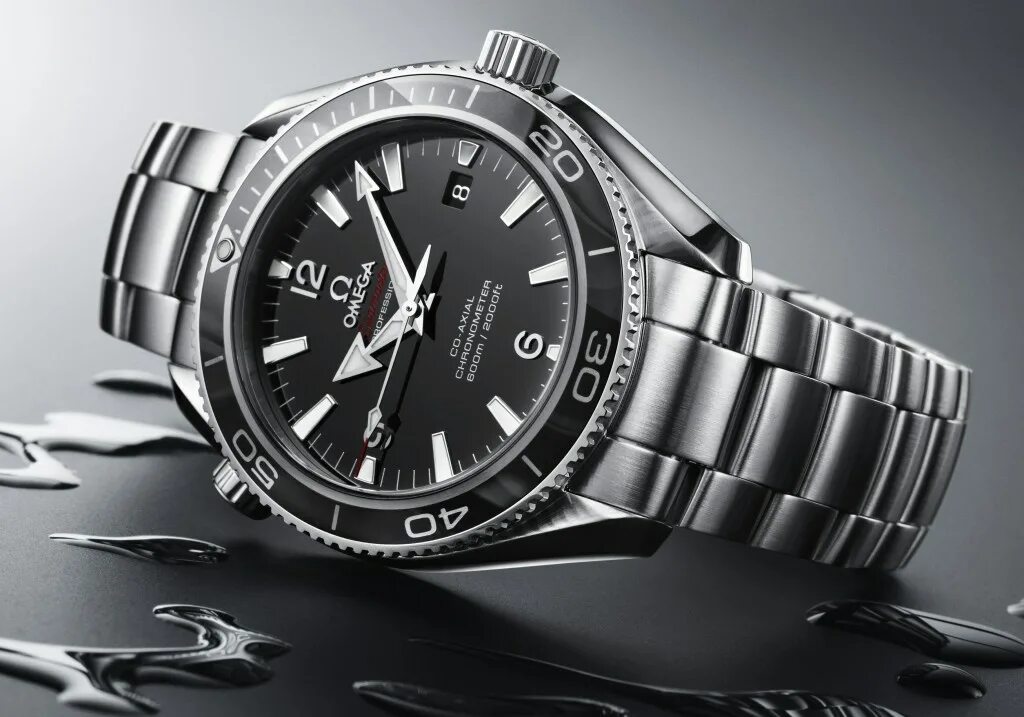 Сайт часов омега. Omega Seamaster Planet Ocean 600m. Часы Джеймса Бонда Omega Seamaster. Omega Seamaster Planet Ocean 007 Limited Edition. Omega Seamaster 2023.