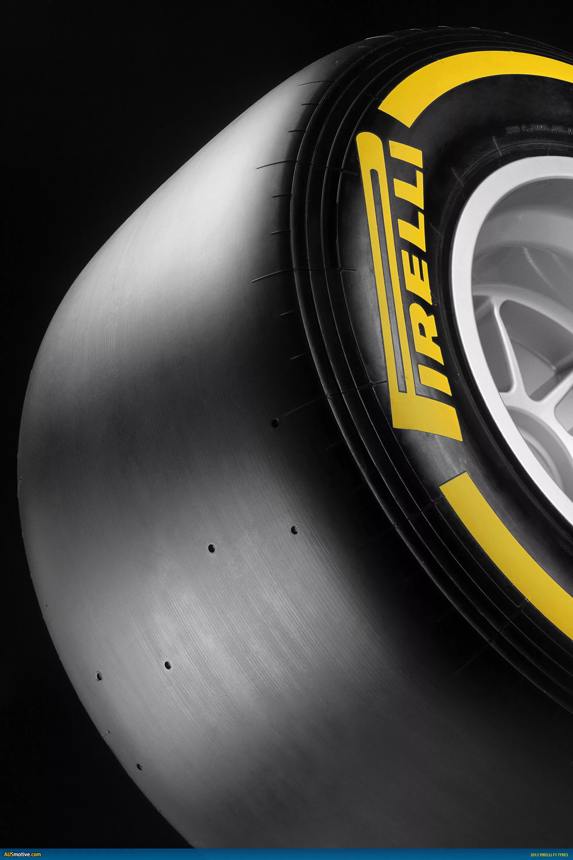 Пирелли производитель страна. Pirelli f1 Tyres. Pirelli p Zero f1. Pirelli p Zero p7. Pirelli Formula 1.