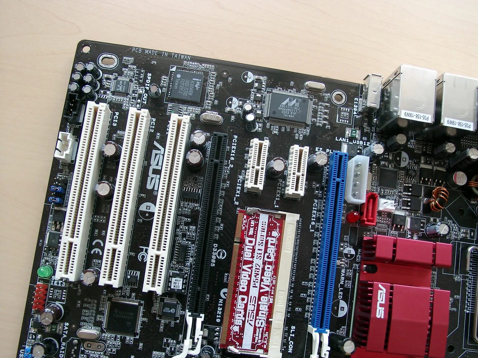 Asus p5ld2-vm (socket 775. Asus p5gd2 deluxe. Материнская плата асус 775 сокет. P 5 02. Материнская плата asus 775 socket ddr2 p5ld2.