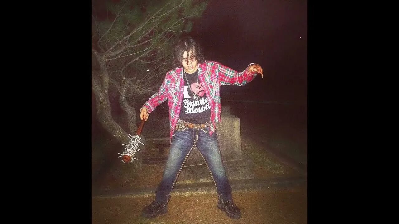 Creepin thru da. Семетари грейв мэн. Семетари грейв мэн. Creepin thru da. Sematsry&haunted mountes.