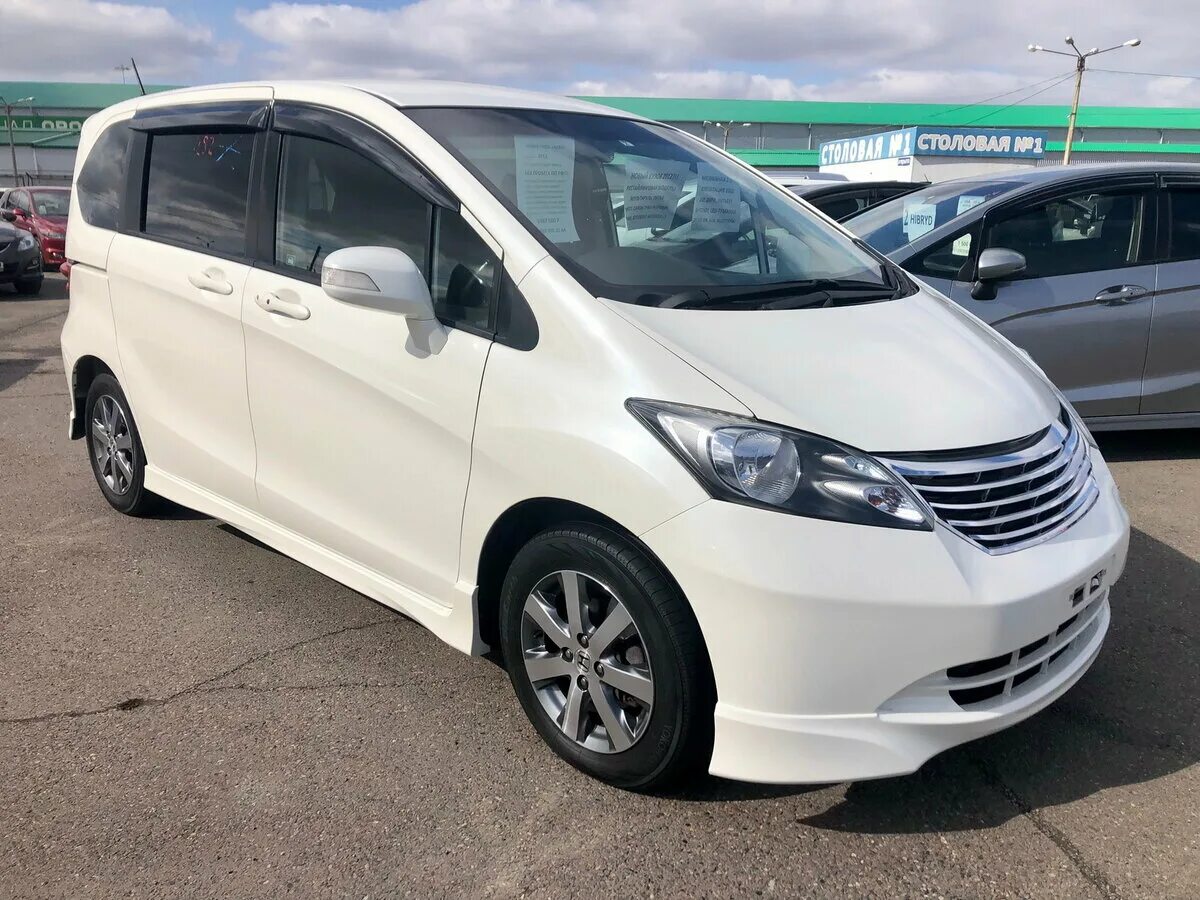 Honda freed g. Хонда Фрид 2012. Honda freed g Aero. Хонда Фрид 2012 Аэро. Honda freed g Aero 2015 белый перламутр.