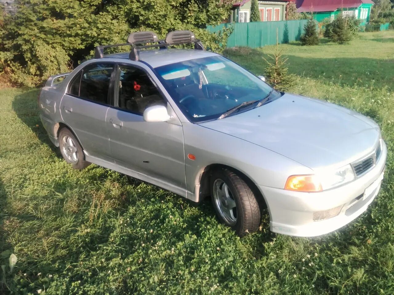 Митсубиси лансер 1997. Mitsubishi lancer 1997. mitsubishi lancer 1997 года. мицубиси лансер 1997 года.
