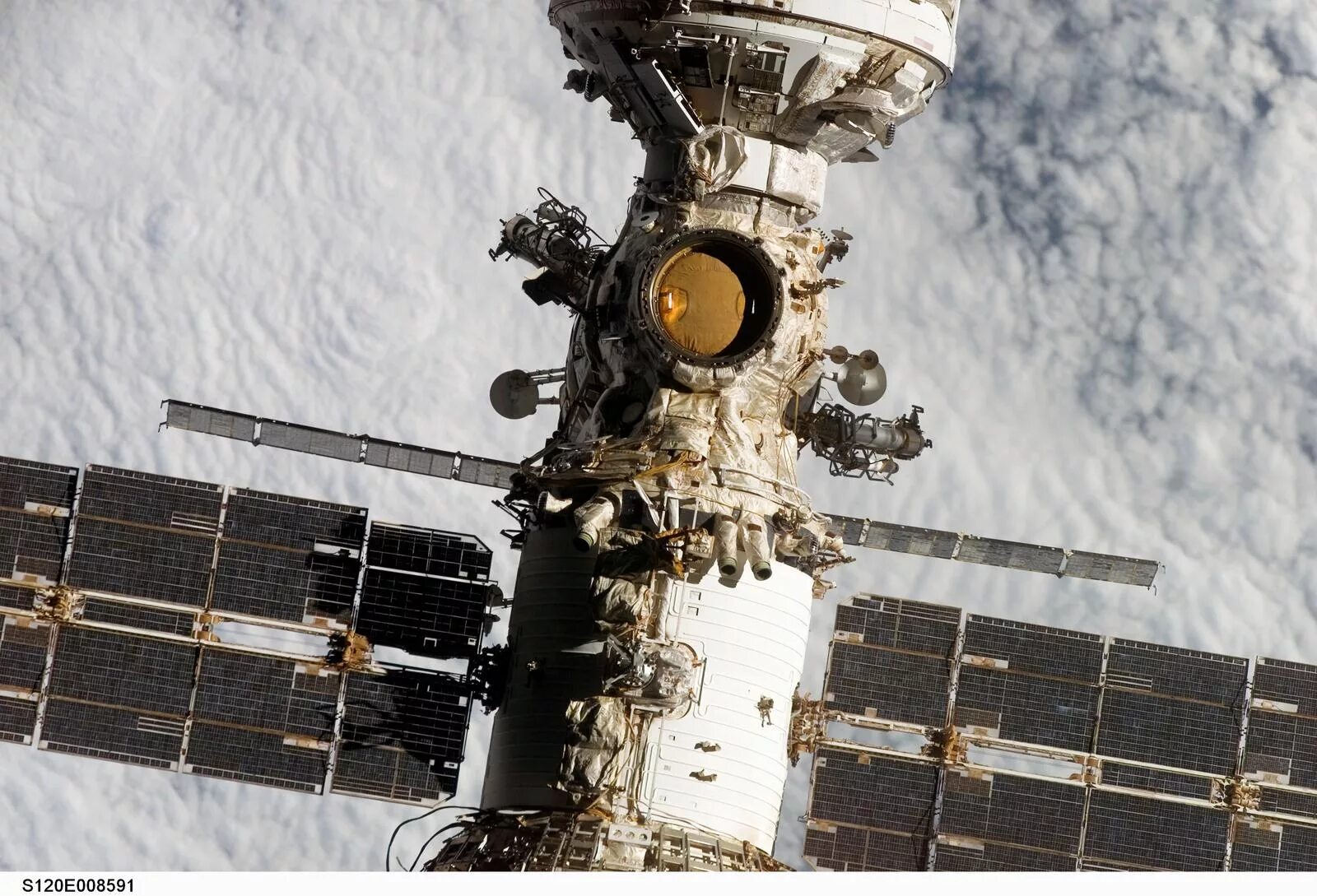 мкс станция космическая российский сегмент. модуль z1 мкс. мкс 2006. мкс 2008 год. мкс 1999.