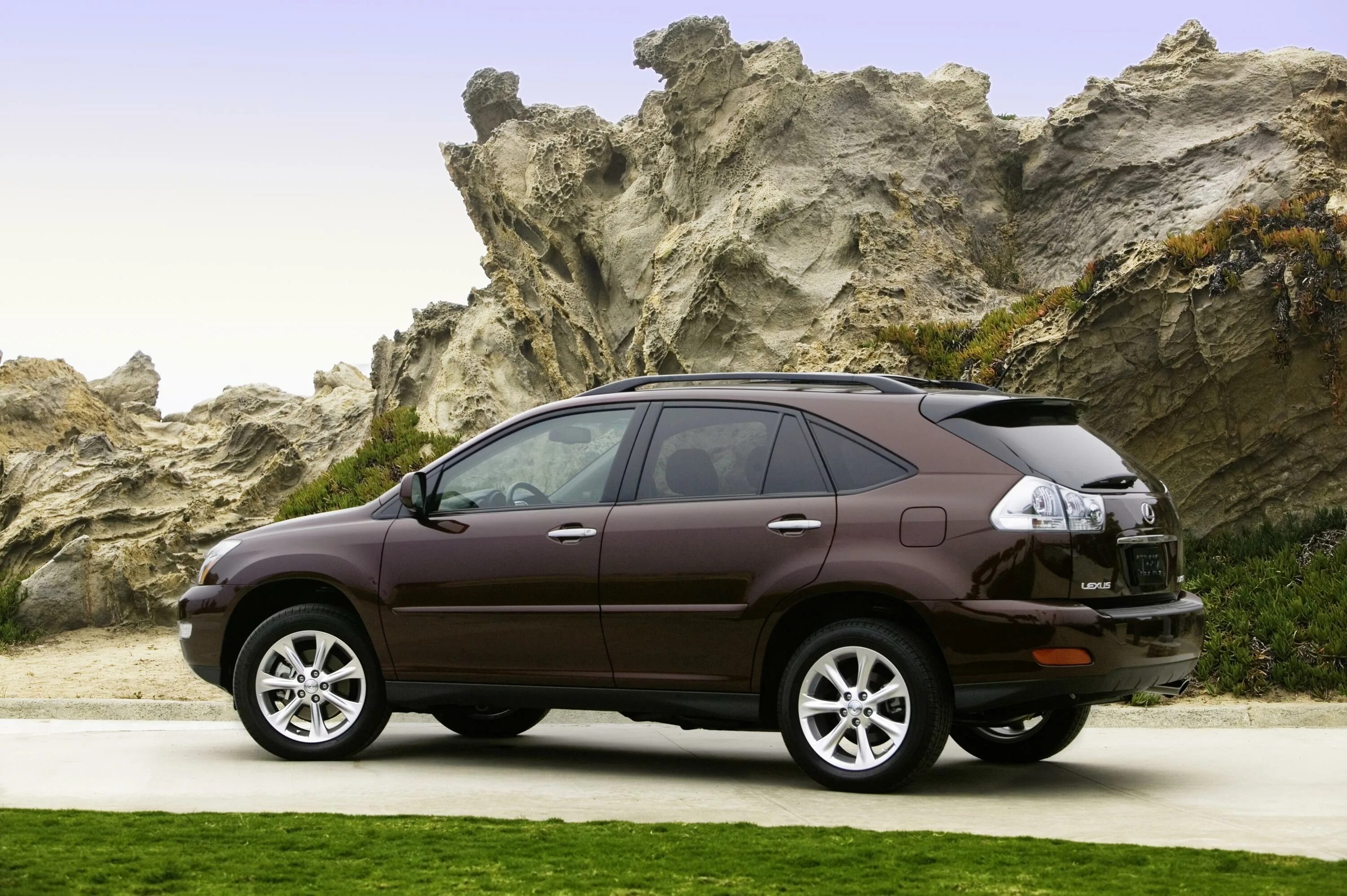 Lexus rx350 поколения. Lexus RX 2. Лексус RX 2006. Лексус РХ 350 2. Лексус РХ 350 2006.